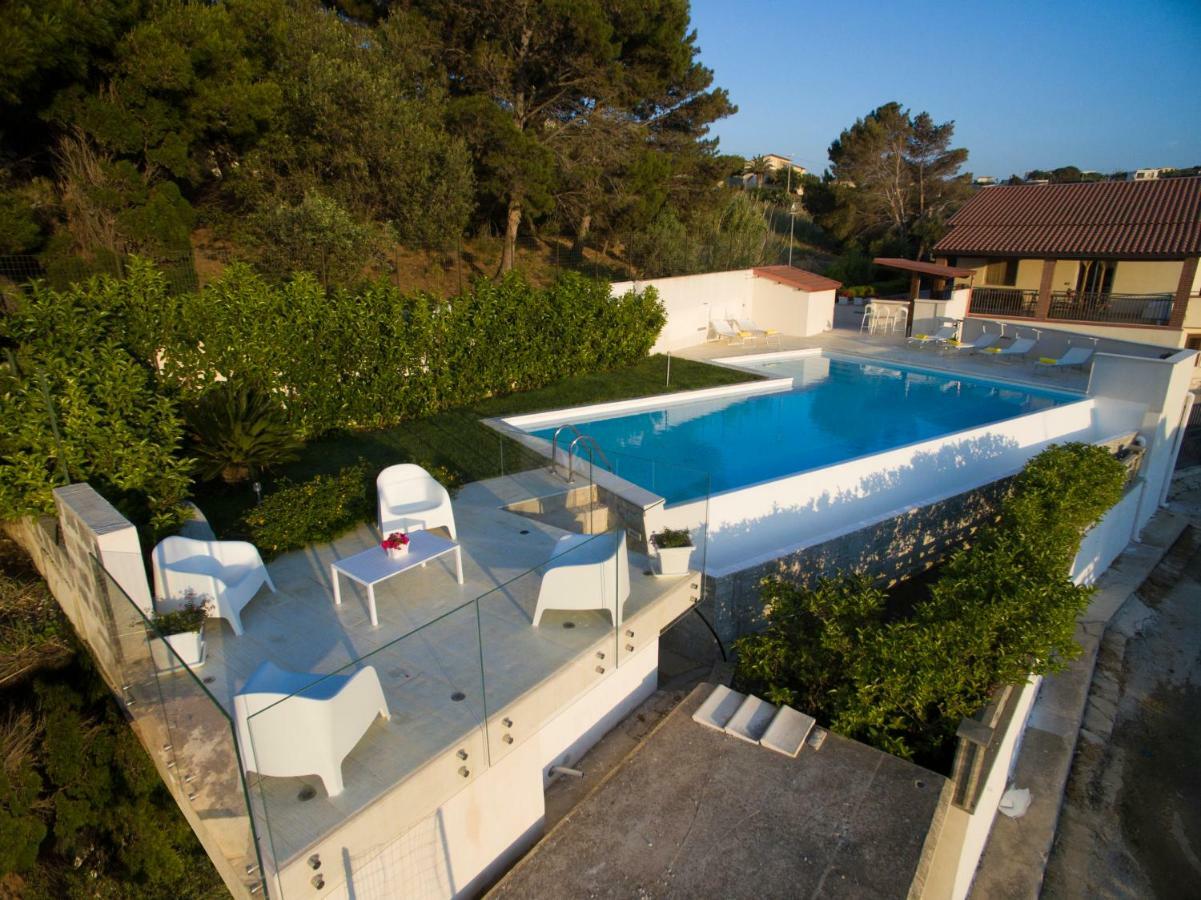 Villa Piscina Sul Mare Alcamo Marina Exterior photo