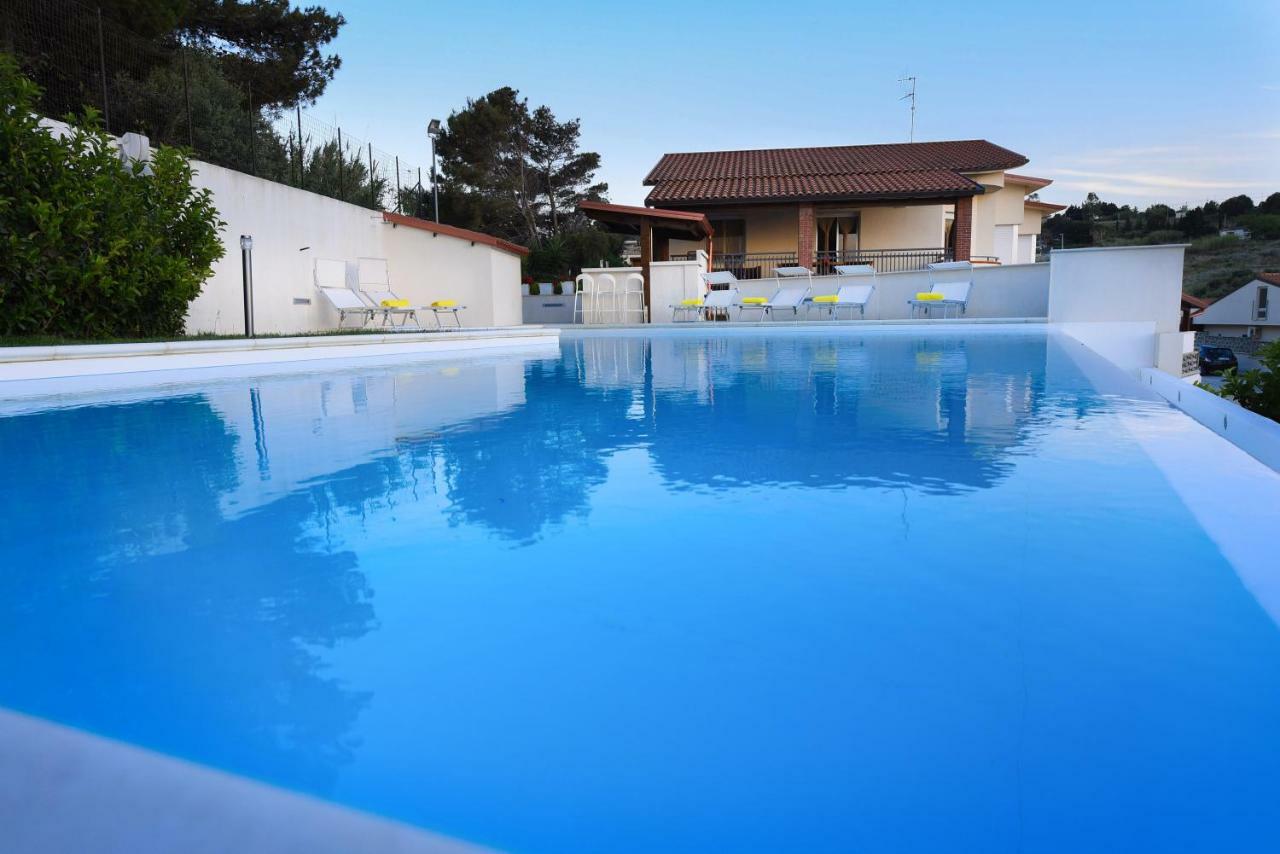 Villa Piscina Sul Mare Alcamo Marina Exterior photo